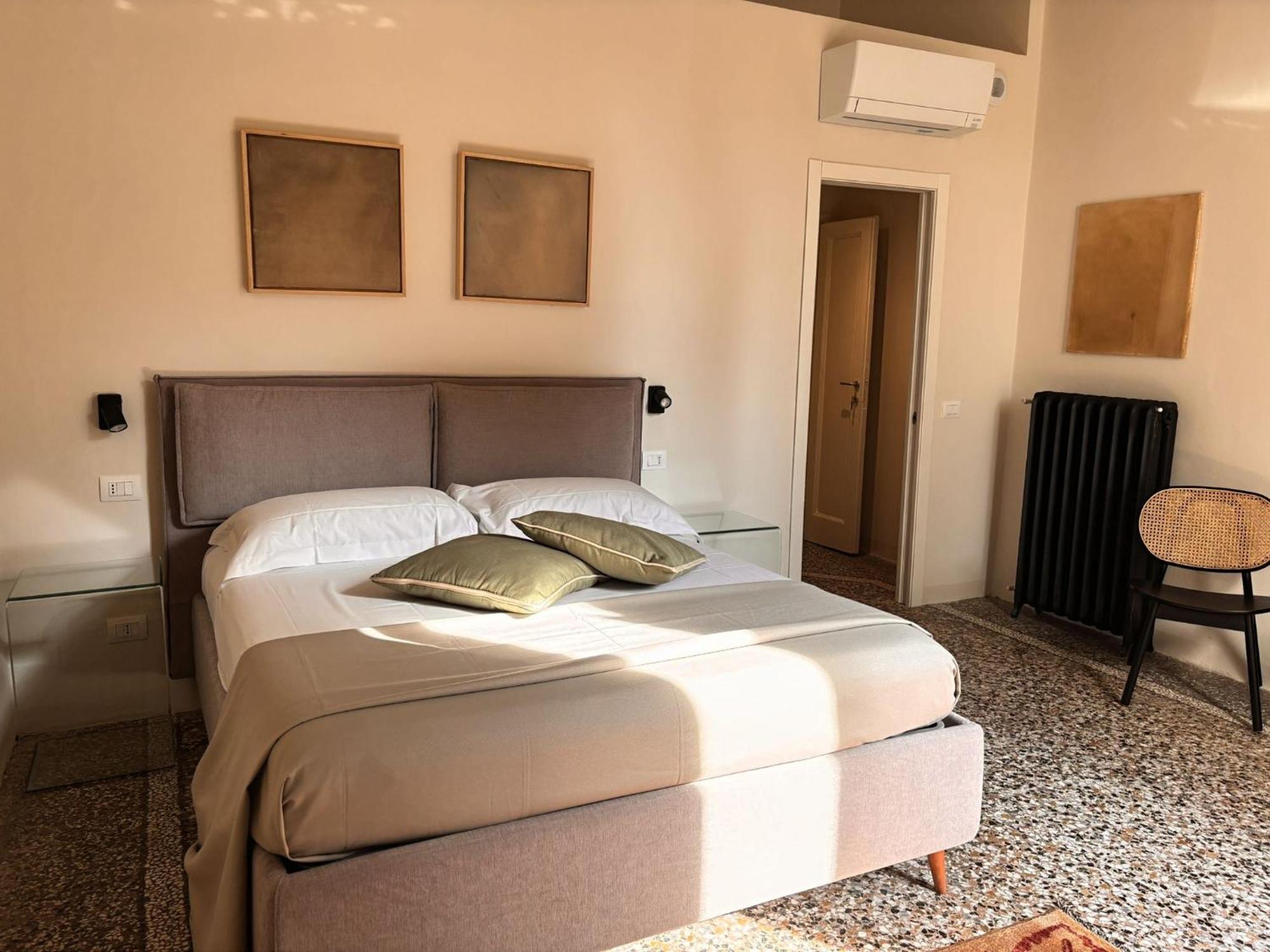 Guest house Three D'azeglio 12