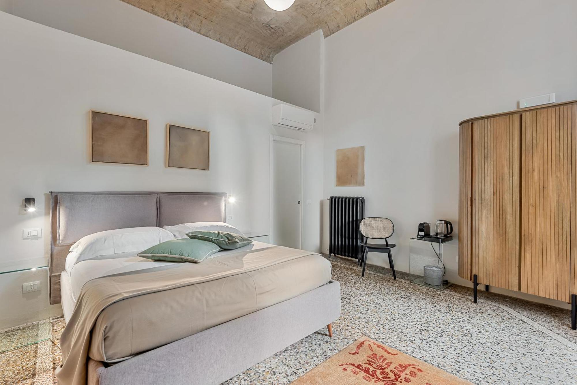 Guest house Three D'azeglio 12 *